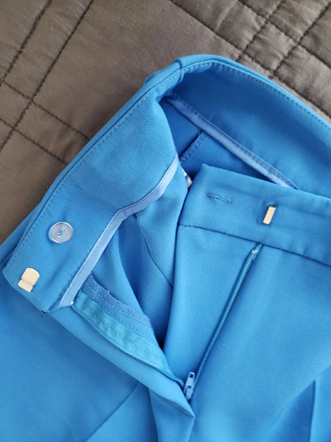 Magnificent Blue Pants image indicator(4)