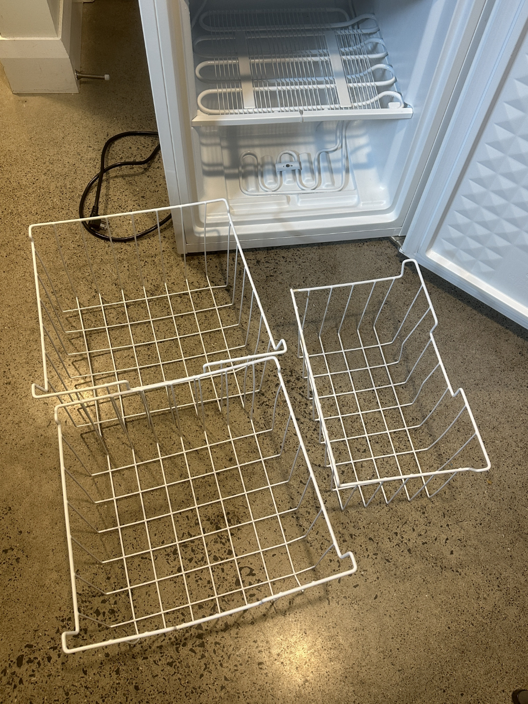 Arctic King Chest Freezer - photo 4