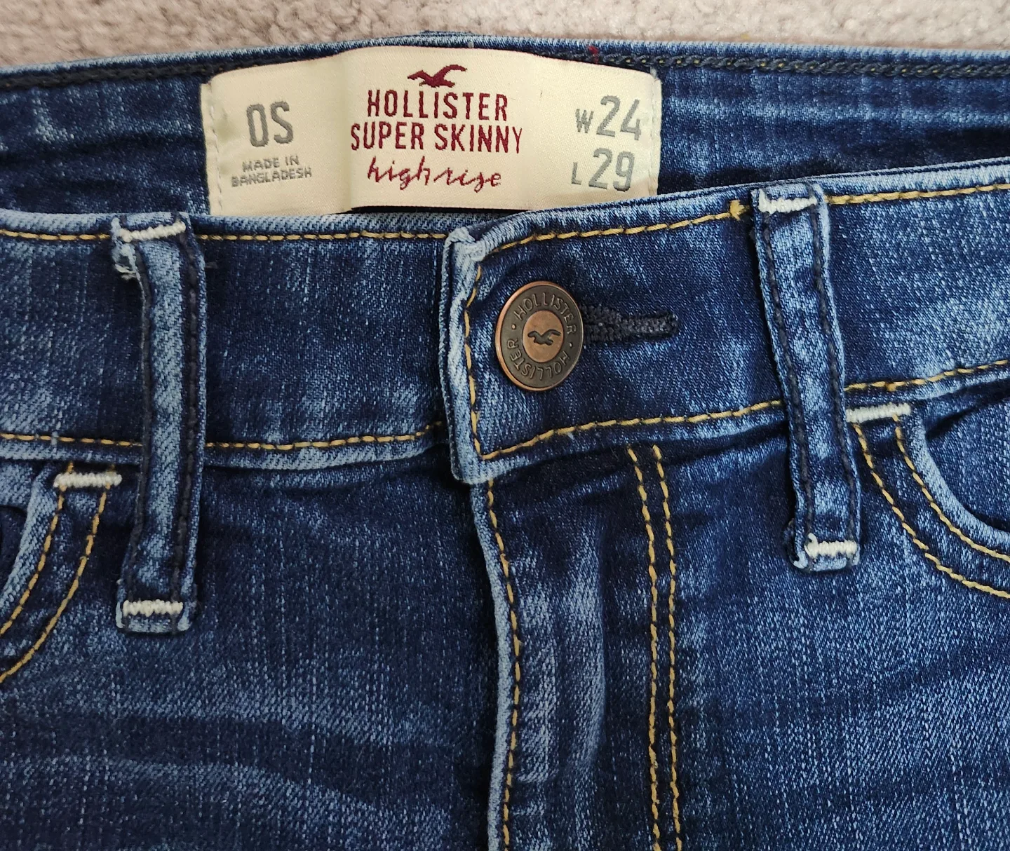 Hollister Super Skinny High-Rise Jeans - Size 24 🏒 image indicator(3)