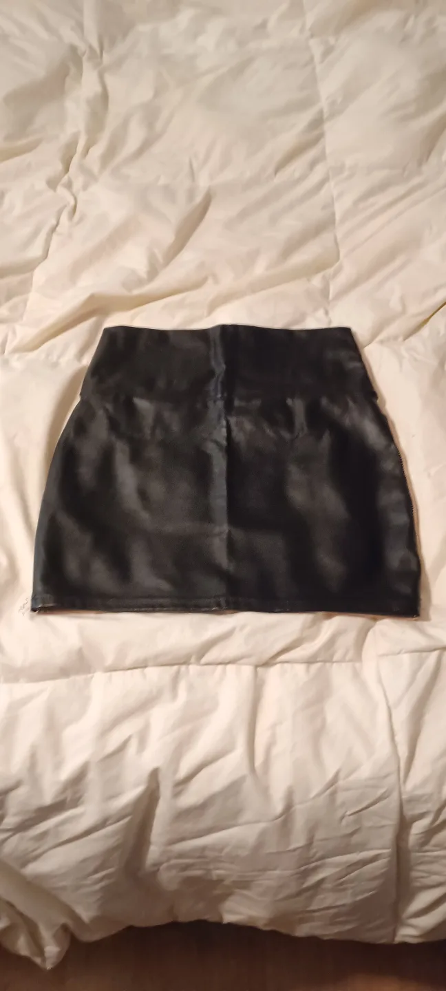 Black and Pink Faux Leather Skirt image indicator(2)