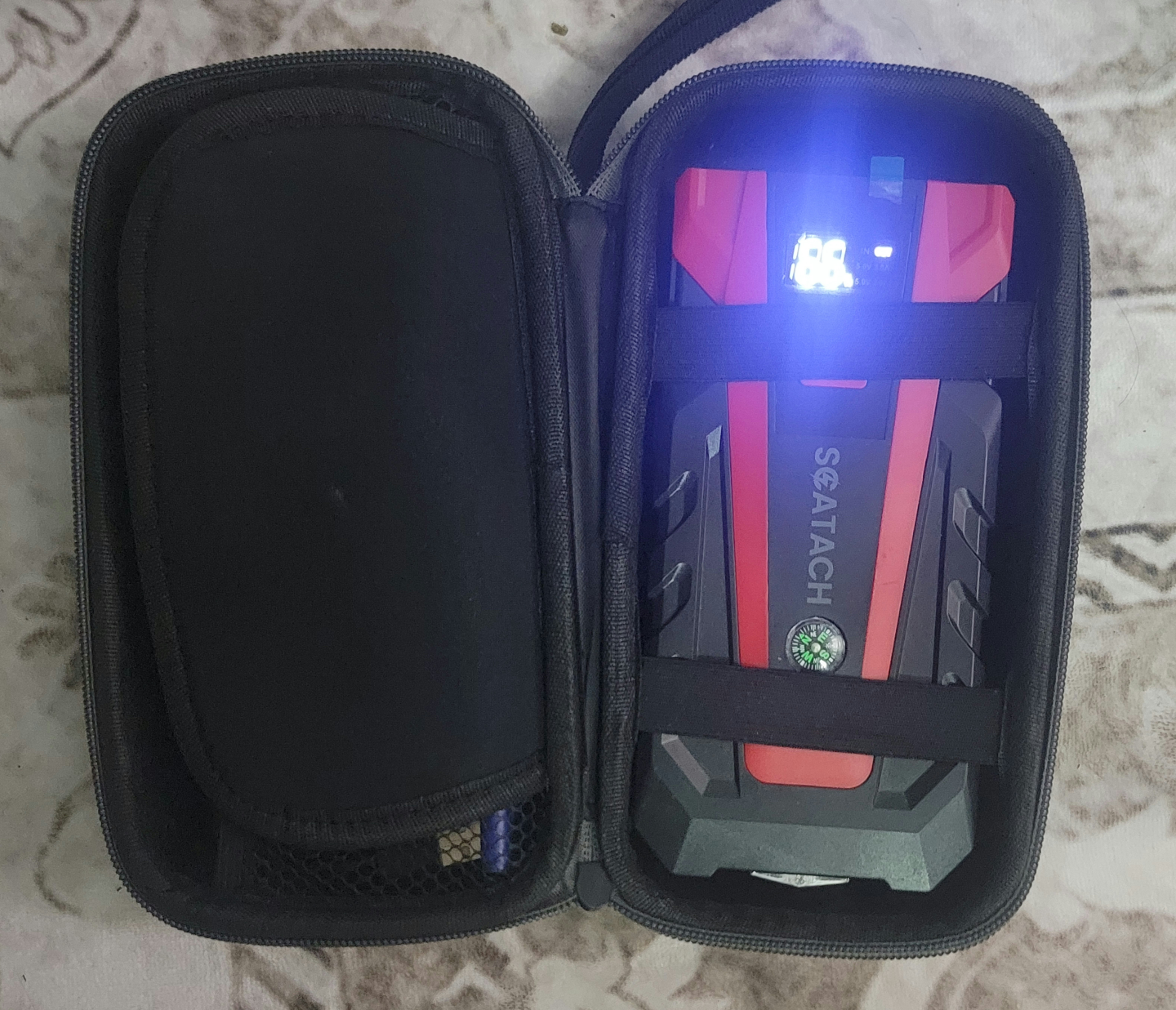 Car Battery Jump Starter, - photo 4