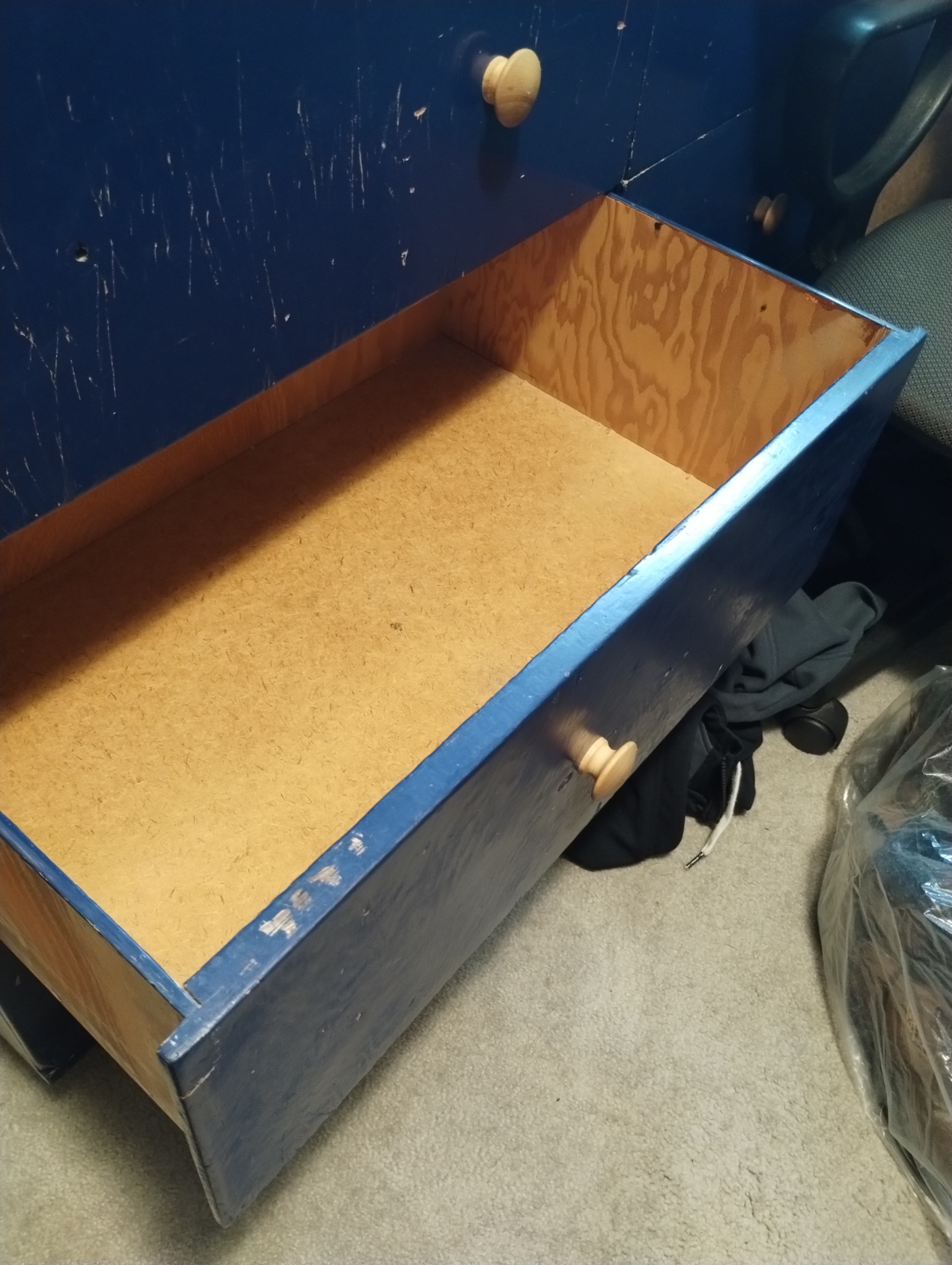 Sturdy Blue Six-Drawer Dresser - photo 2