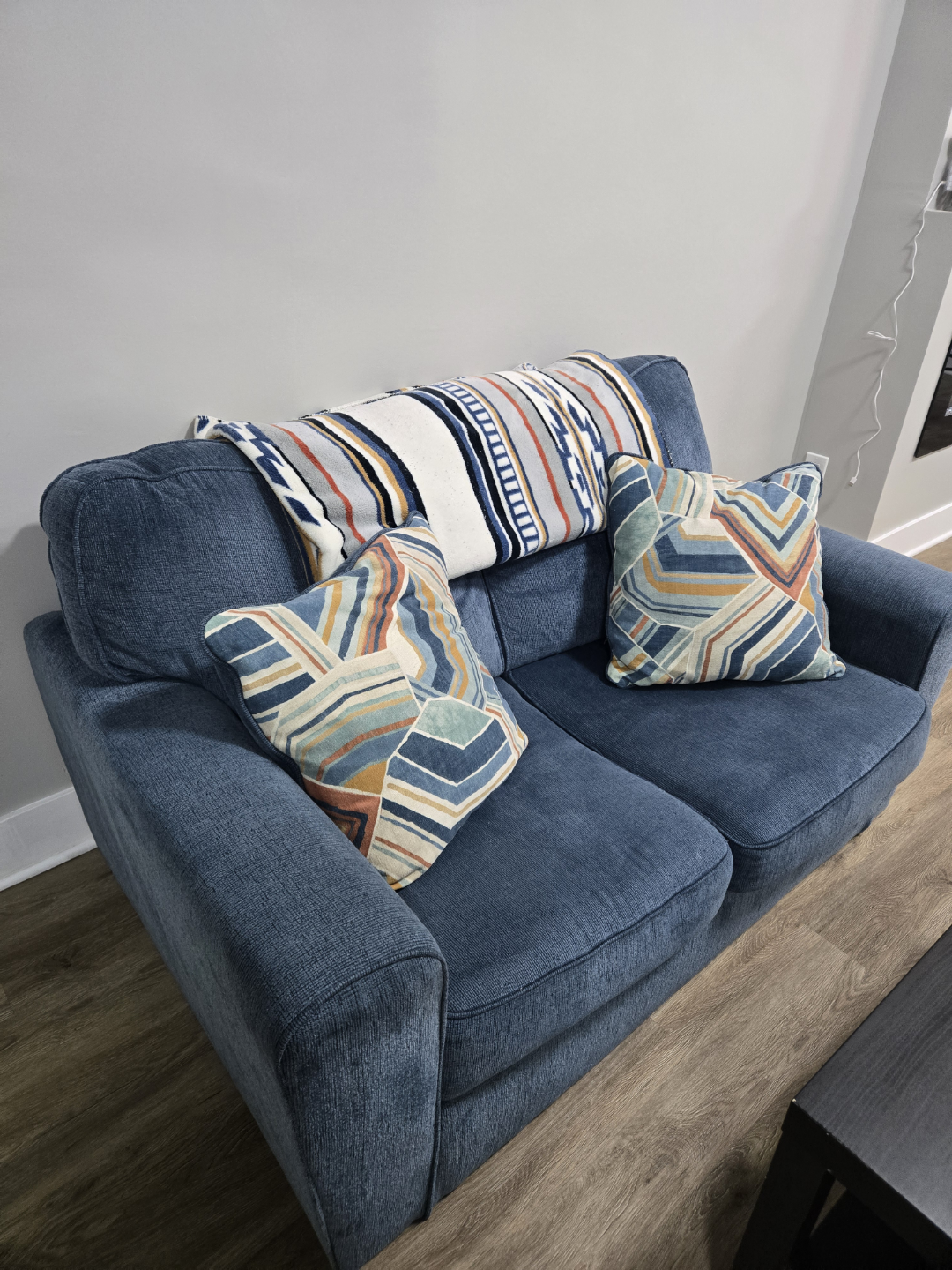 Blue Loveseat - photo 5