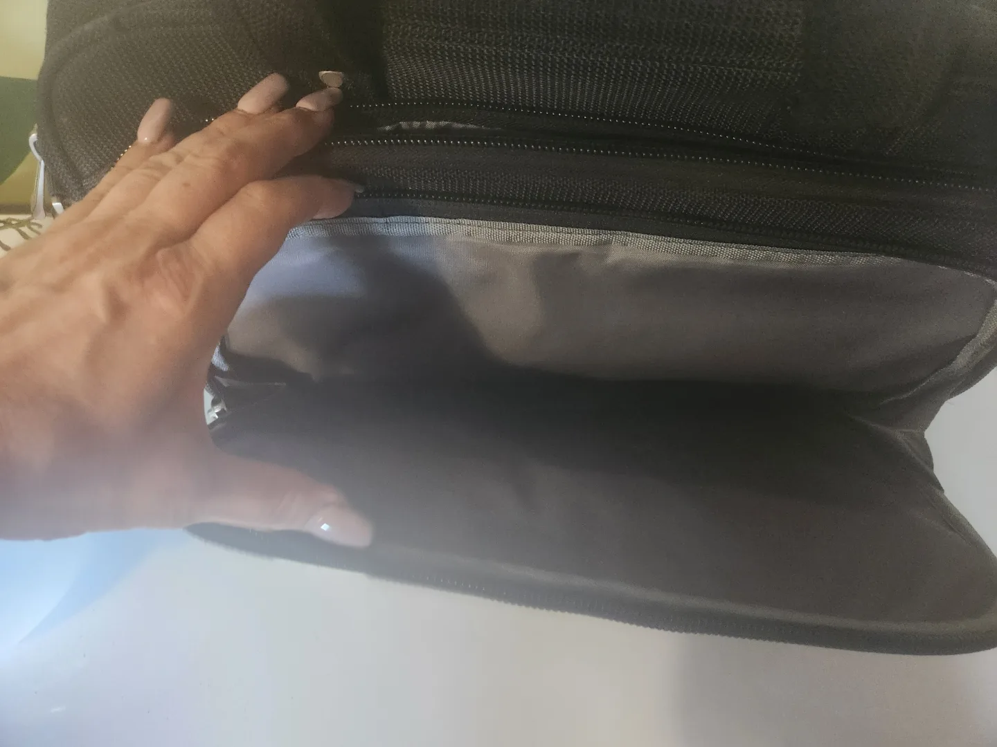 MISSIL Black Laptop Shoulder Bag # freecycle image indicator(5)