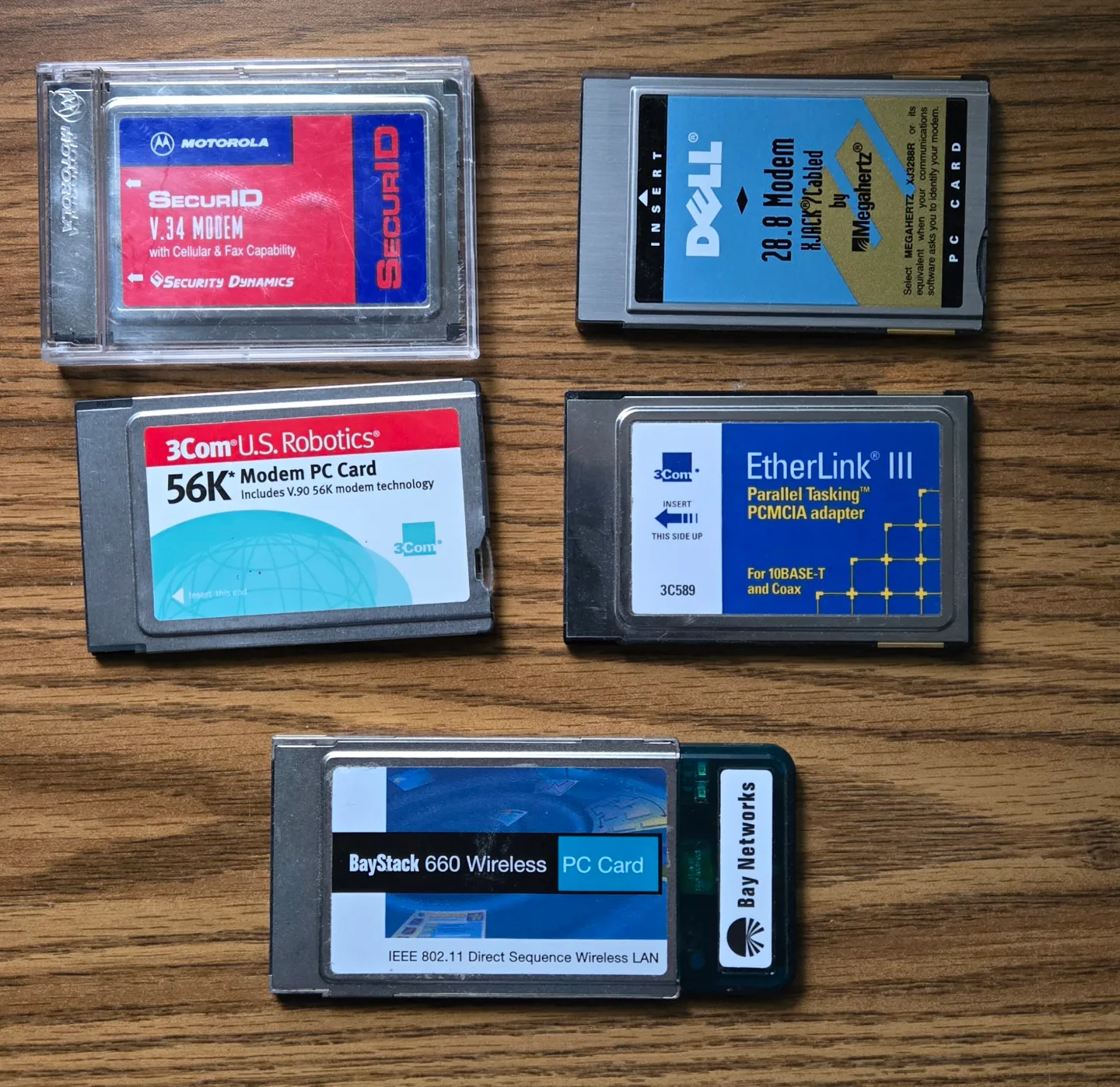 Lot of vintage PCMCIA cards thumbnail