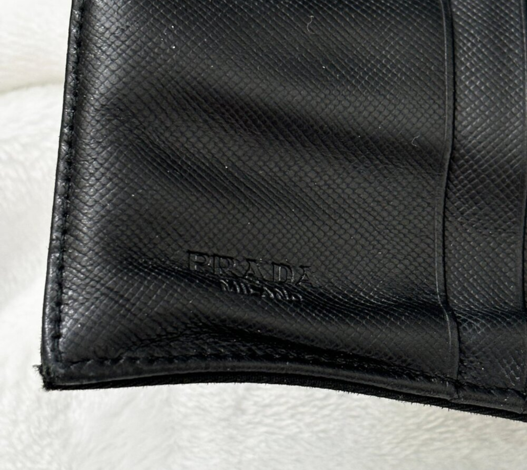 Prada Black Wallet - photo 4