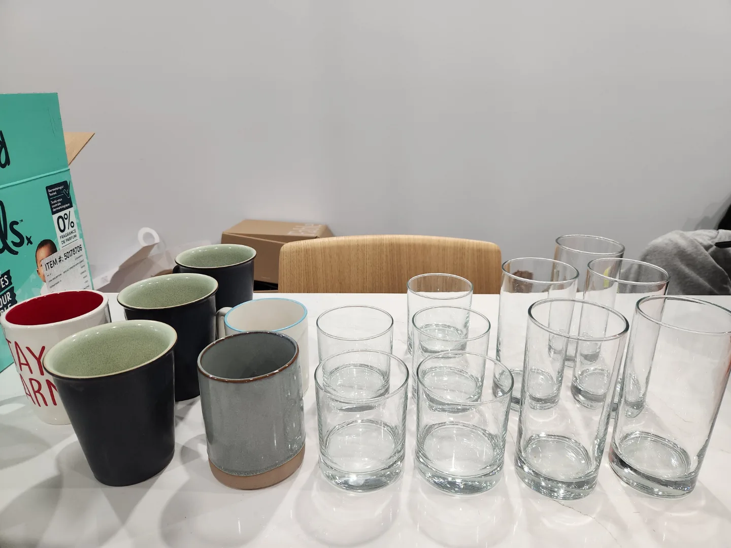 Lot of Mugs and Glasses thumbnail