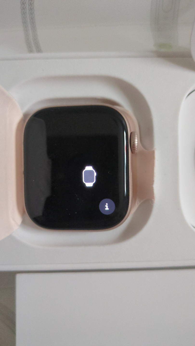 New Apple Watch Series 10 42 mm w/ GPS& CELLULAR 100% BATTERY - photo 4