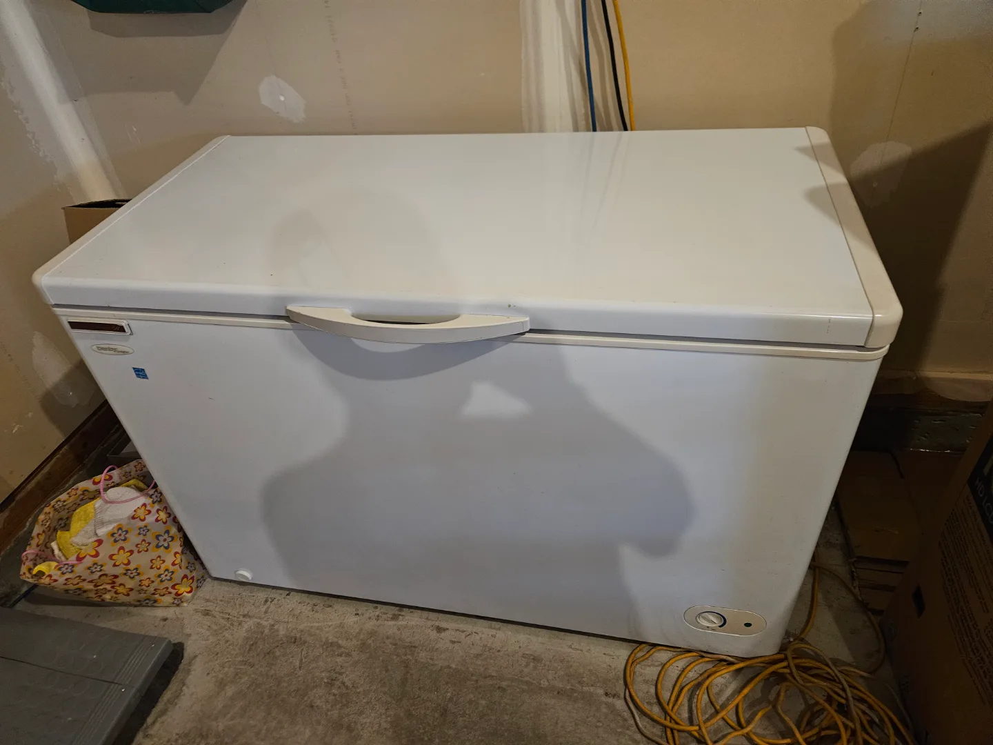 Chest Freezer thumbnail
