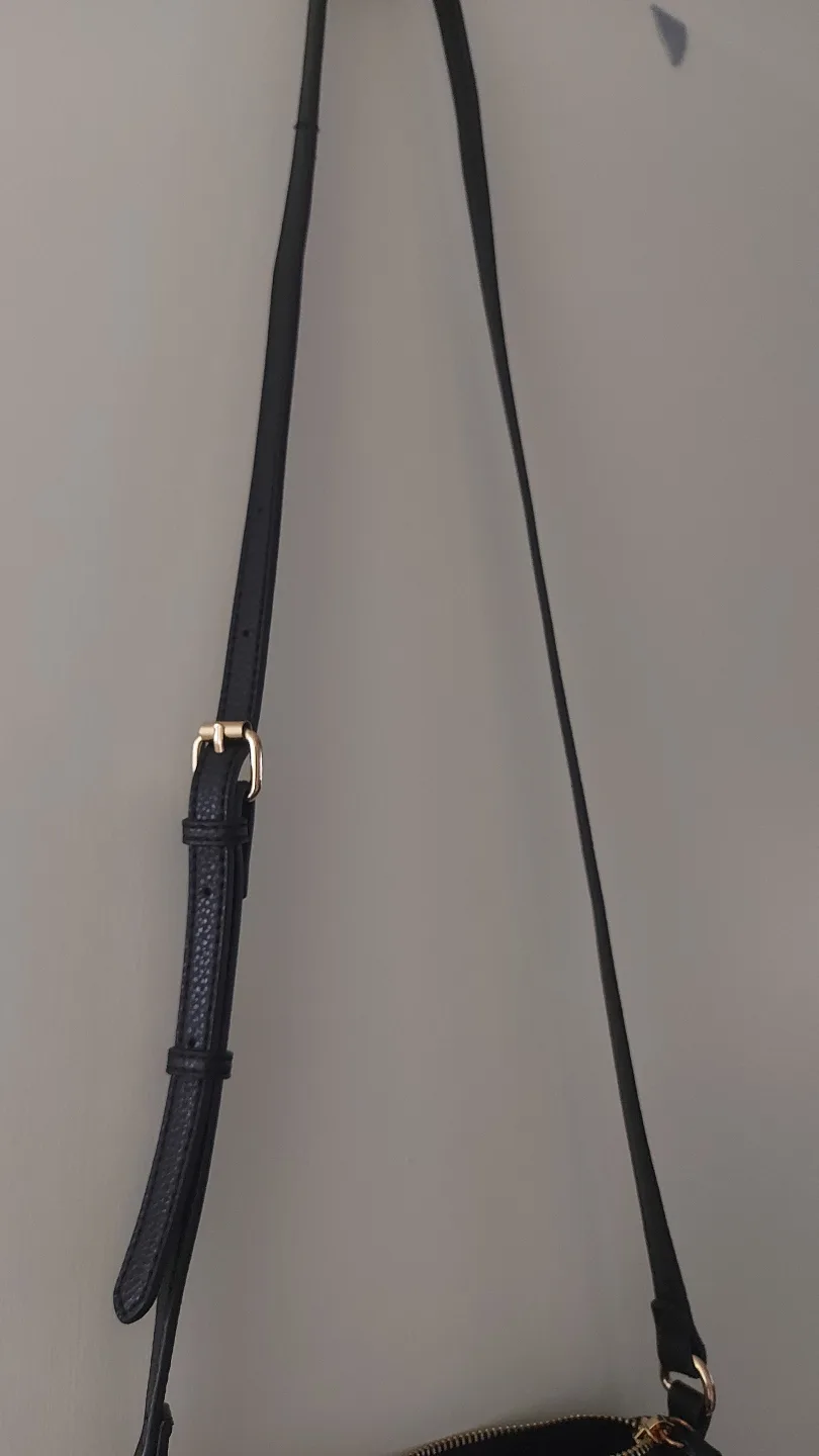 Anne Klein Black Crossbody Bag image indicator(7)