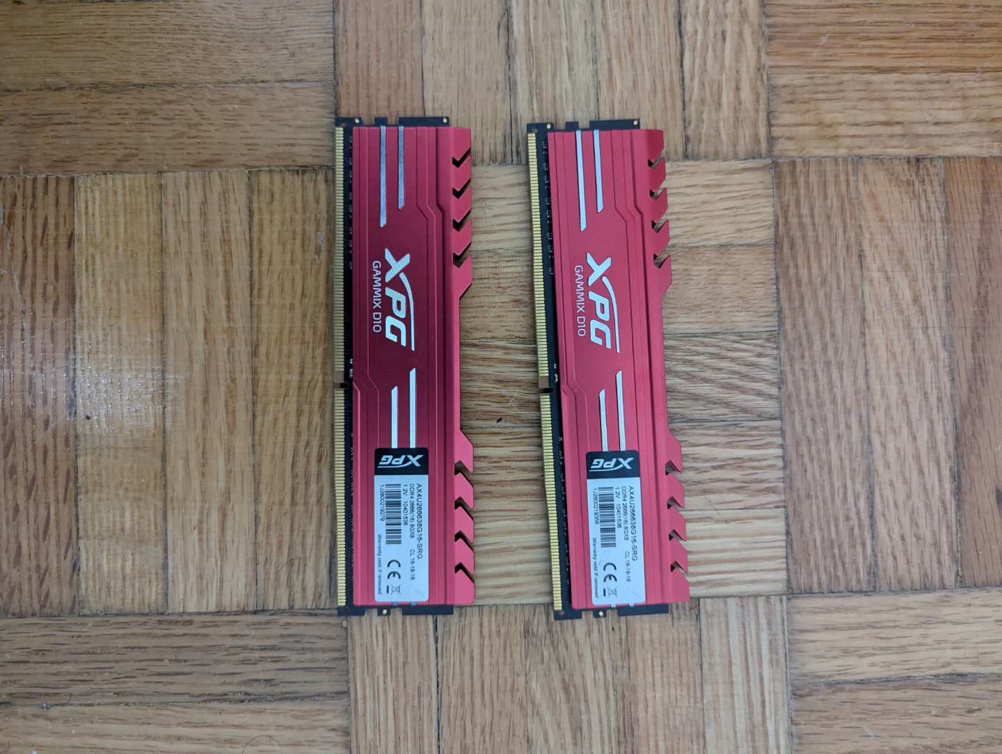 XPG GAMMIX D10 DDR4 RAM (2x8GB) - photo 2