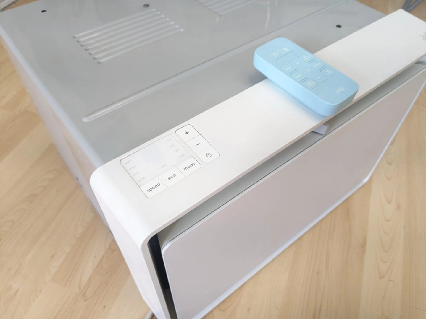 July A/C 6000 BTU Wi-Fi Smart Window Air Conditioner with Remote | Karrot