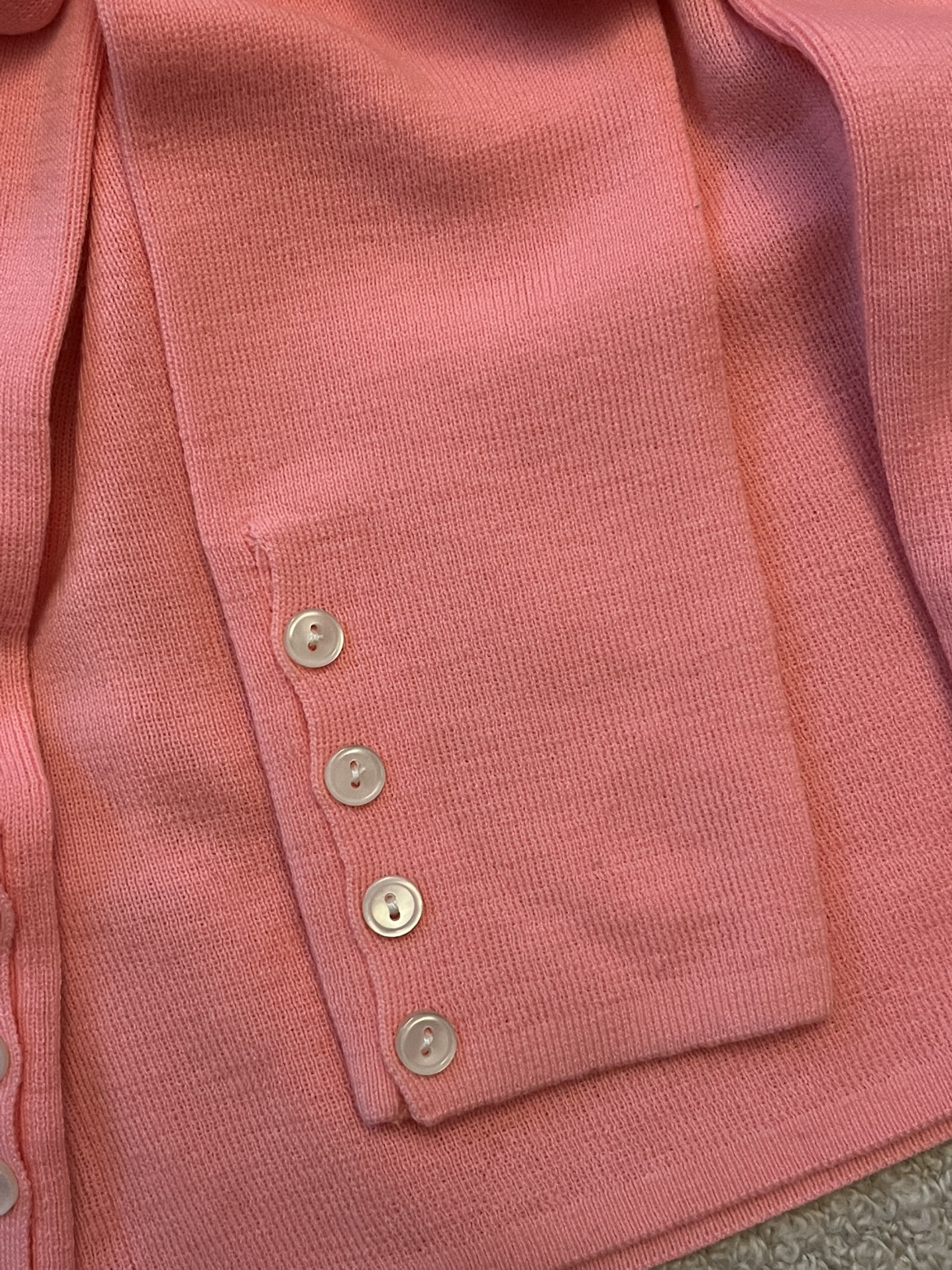 Banana republic v-neck sweater (NWT) - photo 3