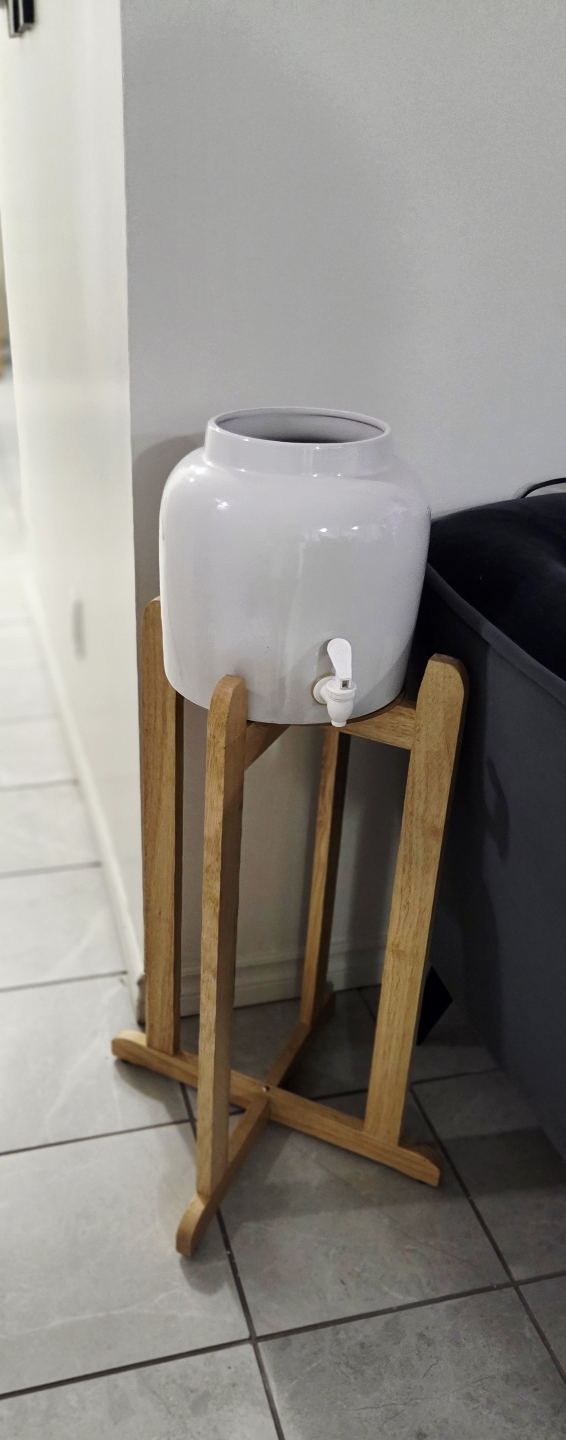 Water dispenser with Stand/ Wooden Plant Stand - photo 3