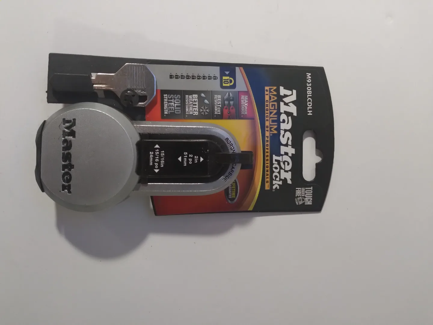 Master Lock Magnum Padlock thumbnail