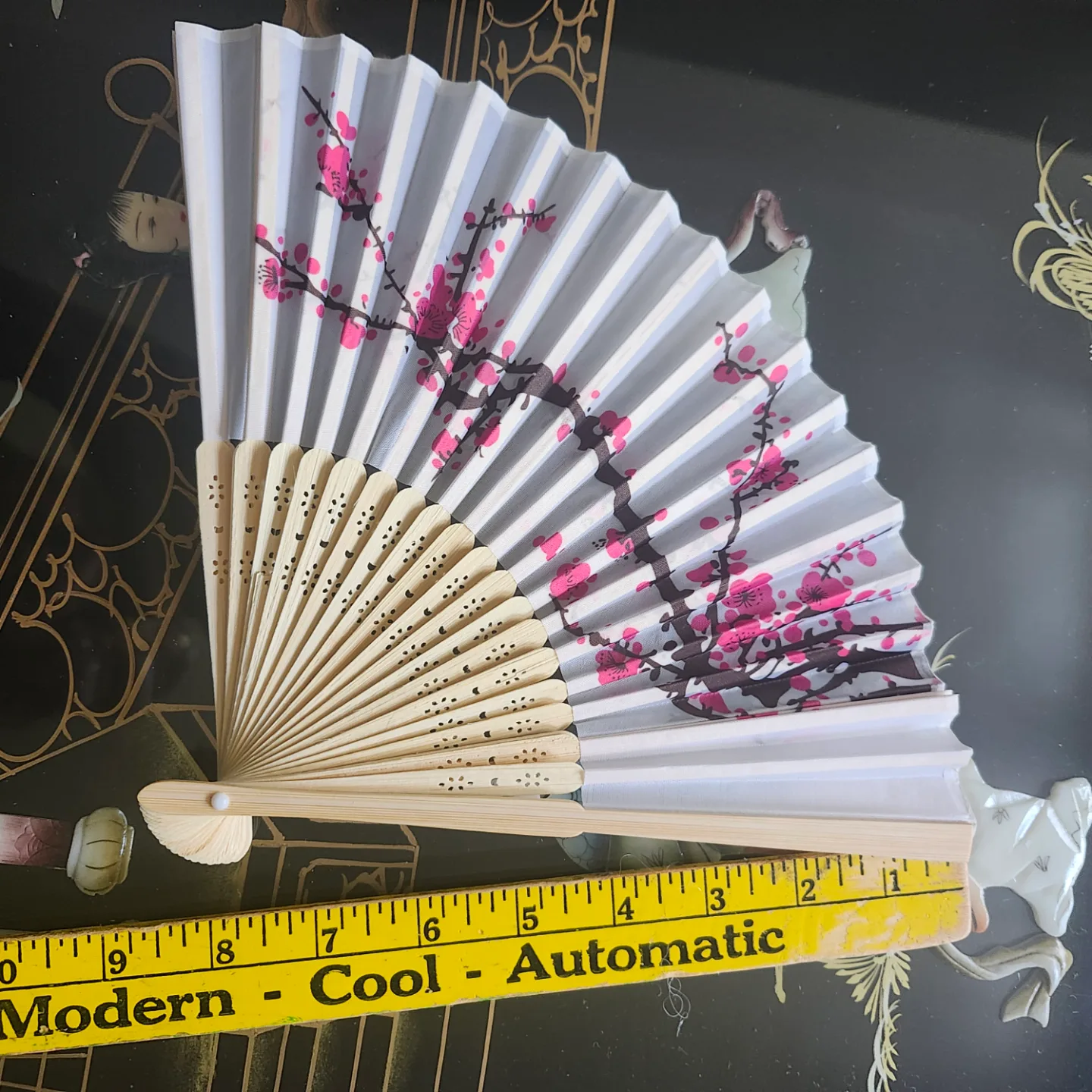 Asian Fan thumbnail