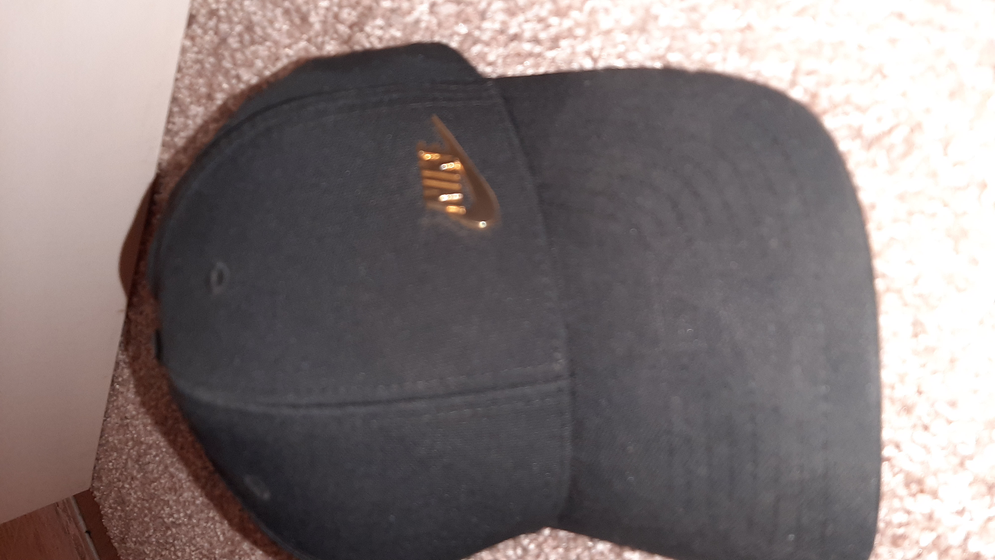 hat - photo 4