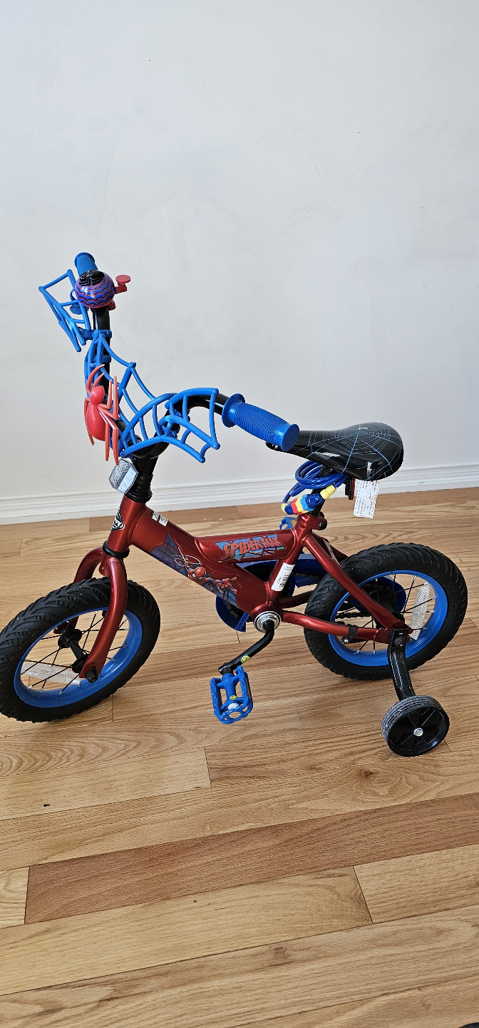 Marvel Spiderman 12" Kids Bike with Training Wheels - photo 2