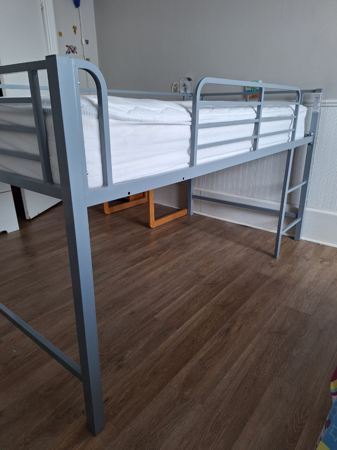 Twin Loft Bed - like new! - photo 4