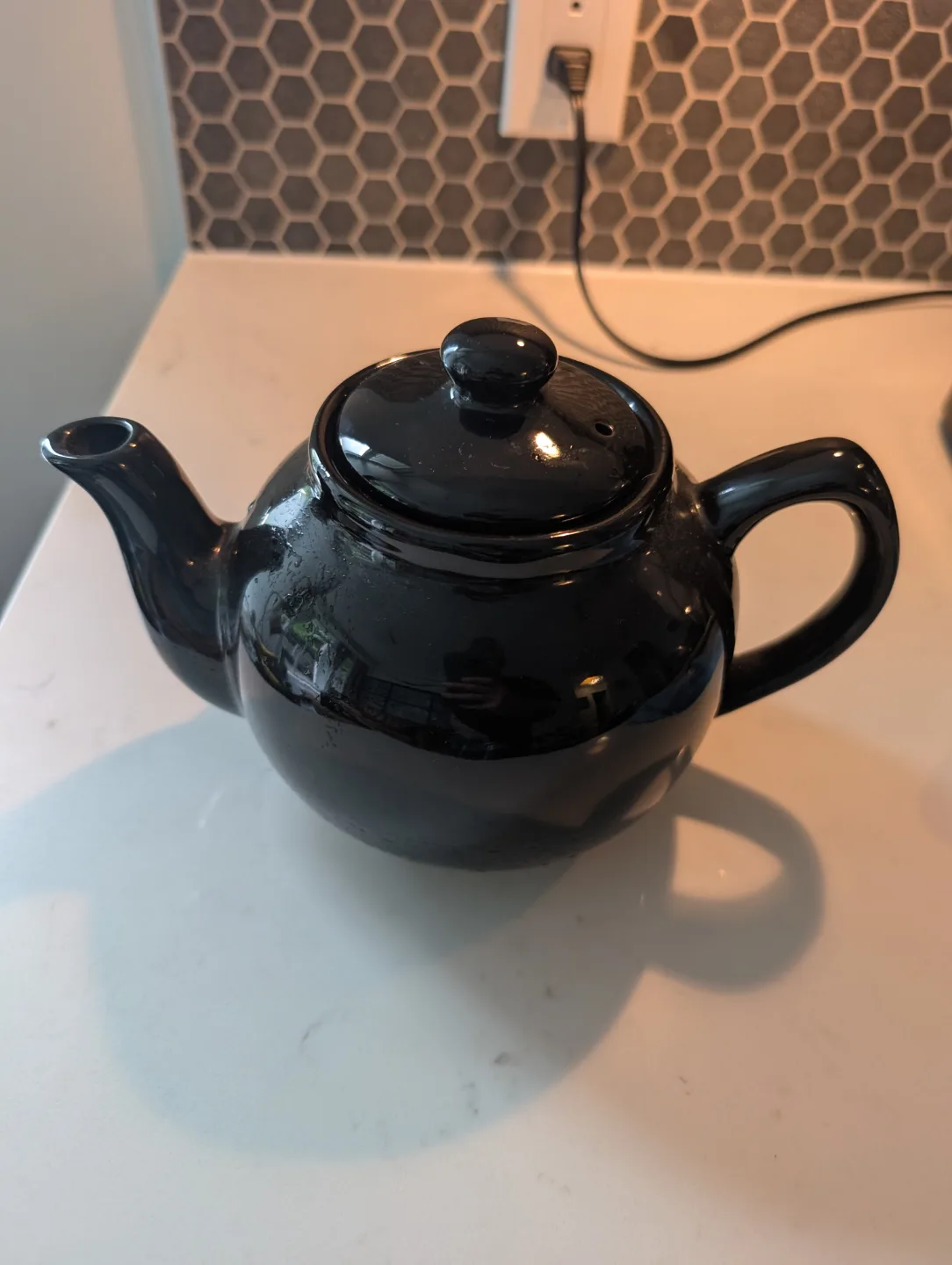 Black Ceramic Teapot thumbnail
