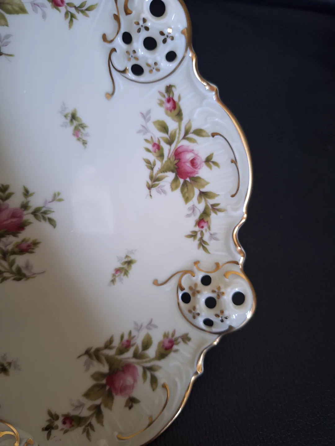Rosenthal Moliere Rose Pattern Porcelain Serving Dish image indicator(9)