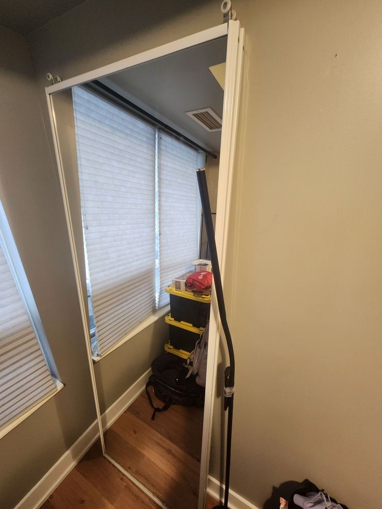 2 mirrored sliding closet doors #freecycle - photo 2