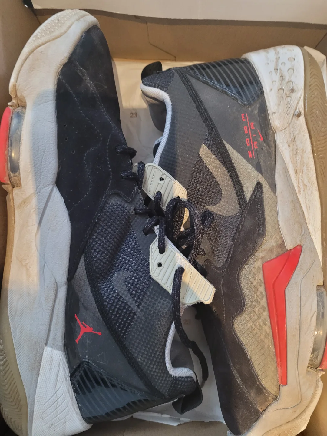 Jordan Zoom 92 basketball shoes men's size 12 image indicator(6)