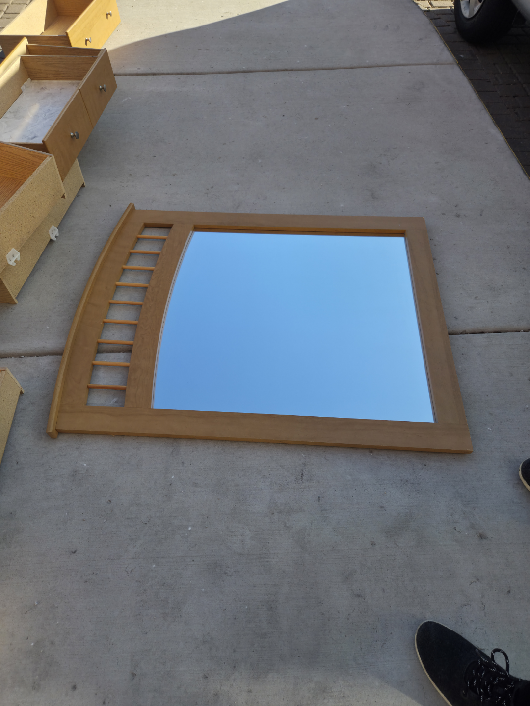 Dresser with mirror - photo 2
