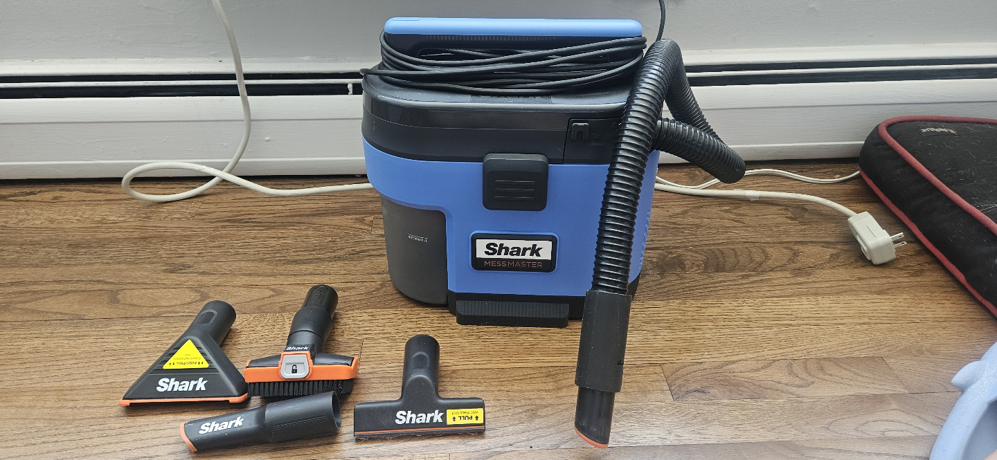 Shark MessMaster Wet/Dry Vacuum 🧡 - photo 2