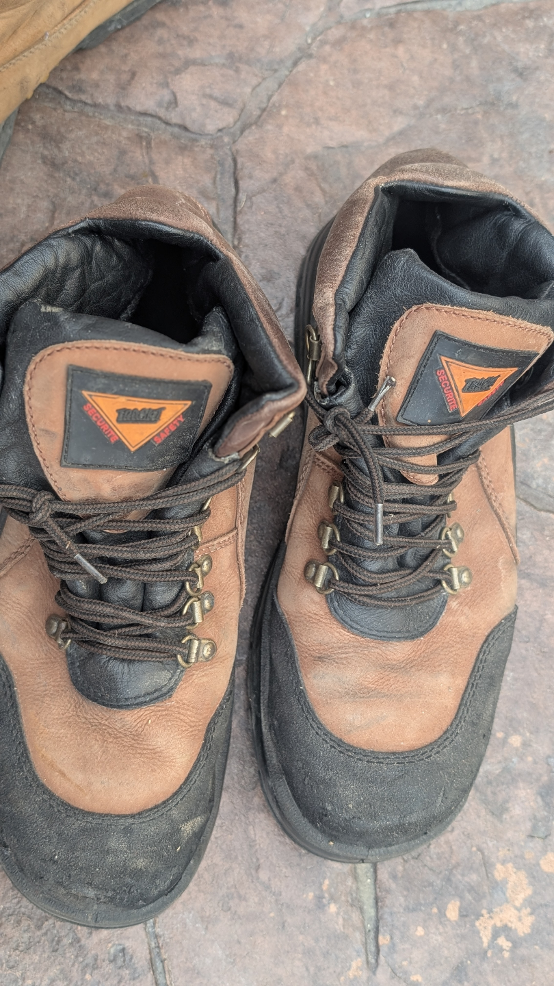 steel toe work shoes