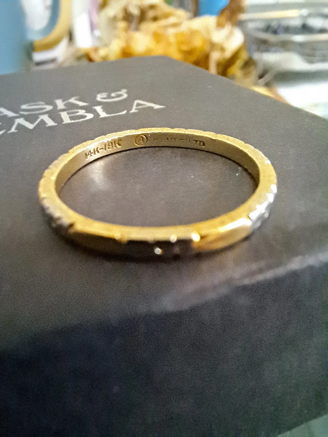 14K Gold Band Ring image indicator(3)