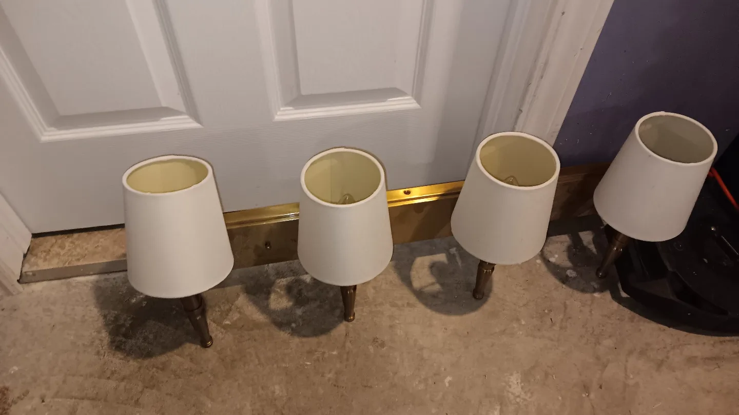 Four-Light Gold Vanity Light Fixture thumbnail