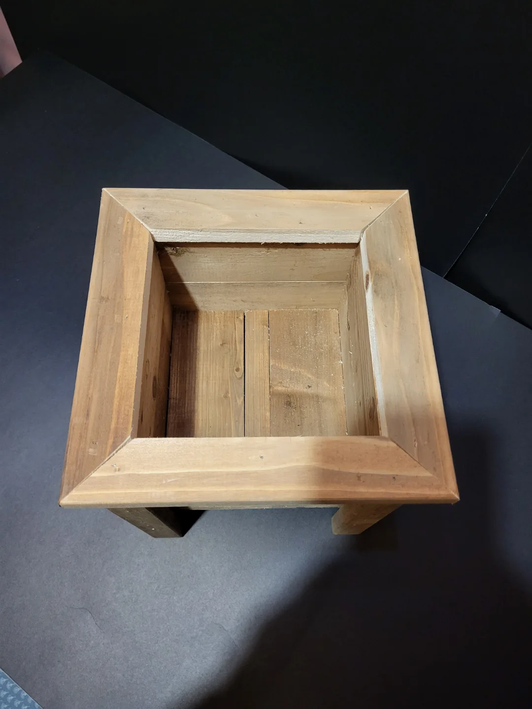 Mini Rustic Wooden Planter Box image indicator(3)