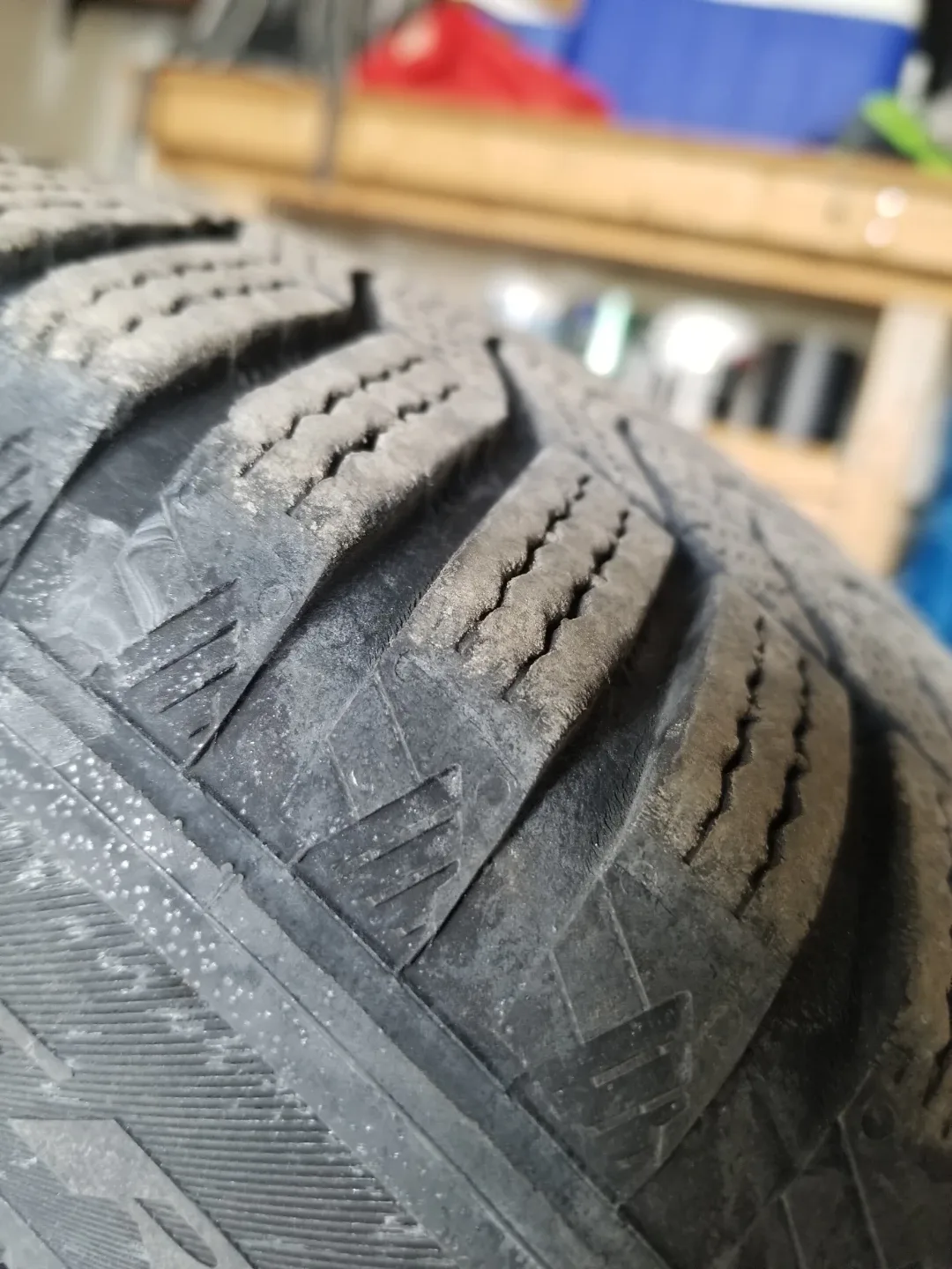 Used Continental WinterContact SI winter tire on steel rim image indicator(2)