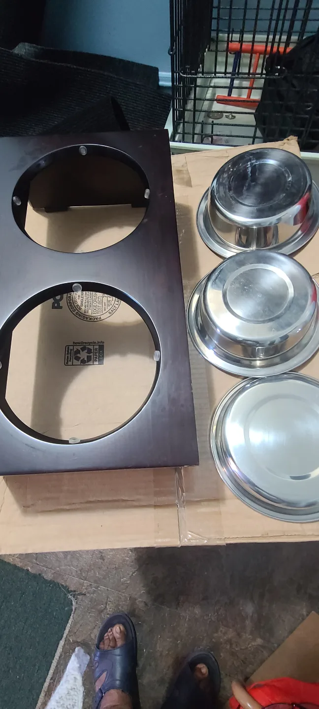 Elevated Pet Feeder with Stainless Steel Bowls🥕 image indicator(5)