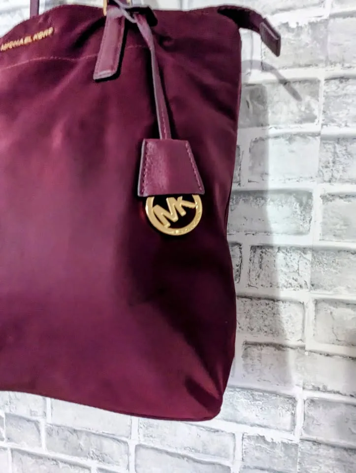 Michael Kors Shopping Tote - Orig $279 - Like New image indicator(3)