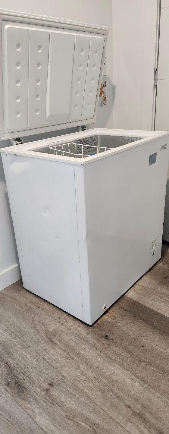 Artic King 3.5 cu. ft. Chest Freezer - photo 5