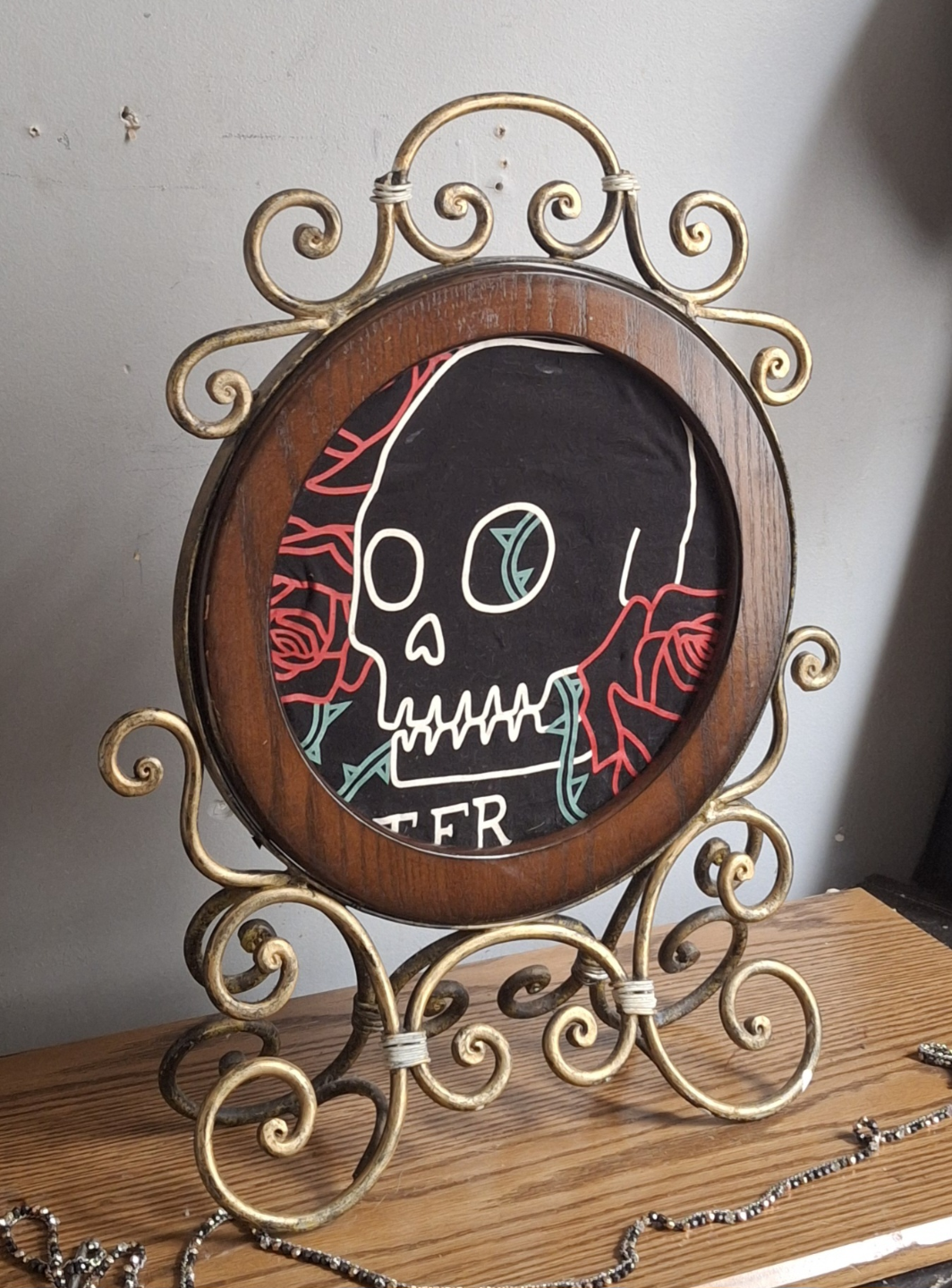 Ornate Metal Framed Skull & Roses Decor
