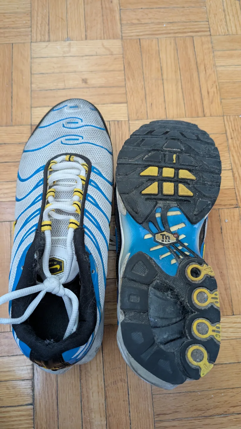 Nike Air Max Plus TN Running Shoes - Size 8 thumbnail