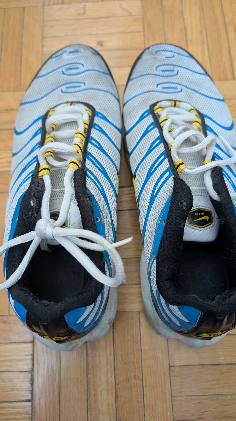 Nike Air Max Plus TN Running Shoes - Size 8 image indicator(3)