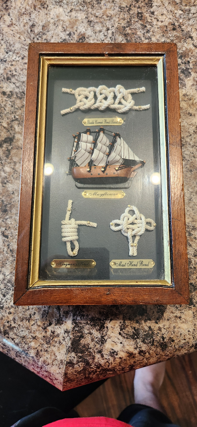 Nautical Knots and Ship Collectible key holder - photo 2