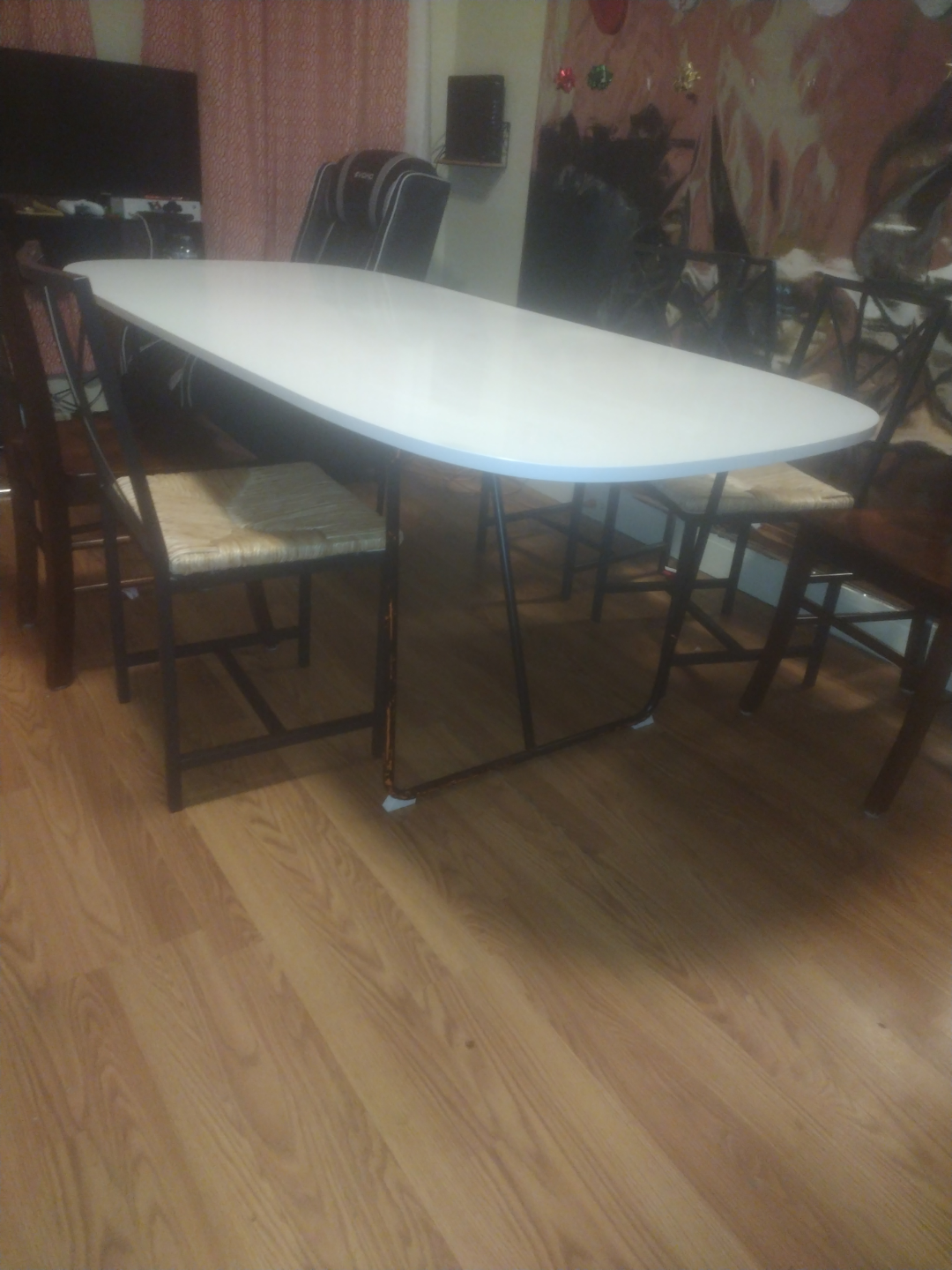 White Oval Dining Table with Metal Legs - photo 4