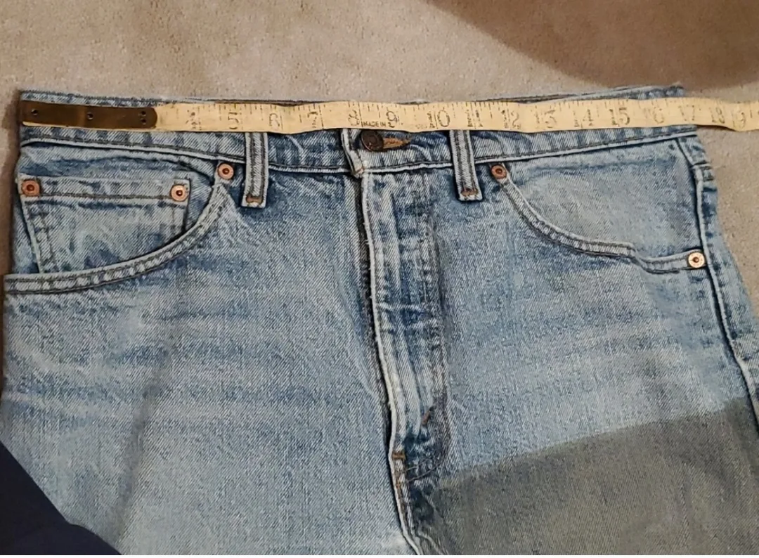 Vintage Levi Jeans 512s Size 34 image indicator(5)