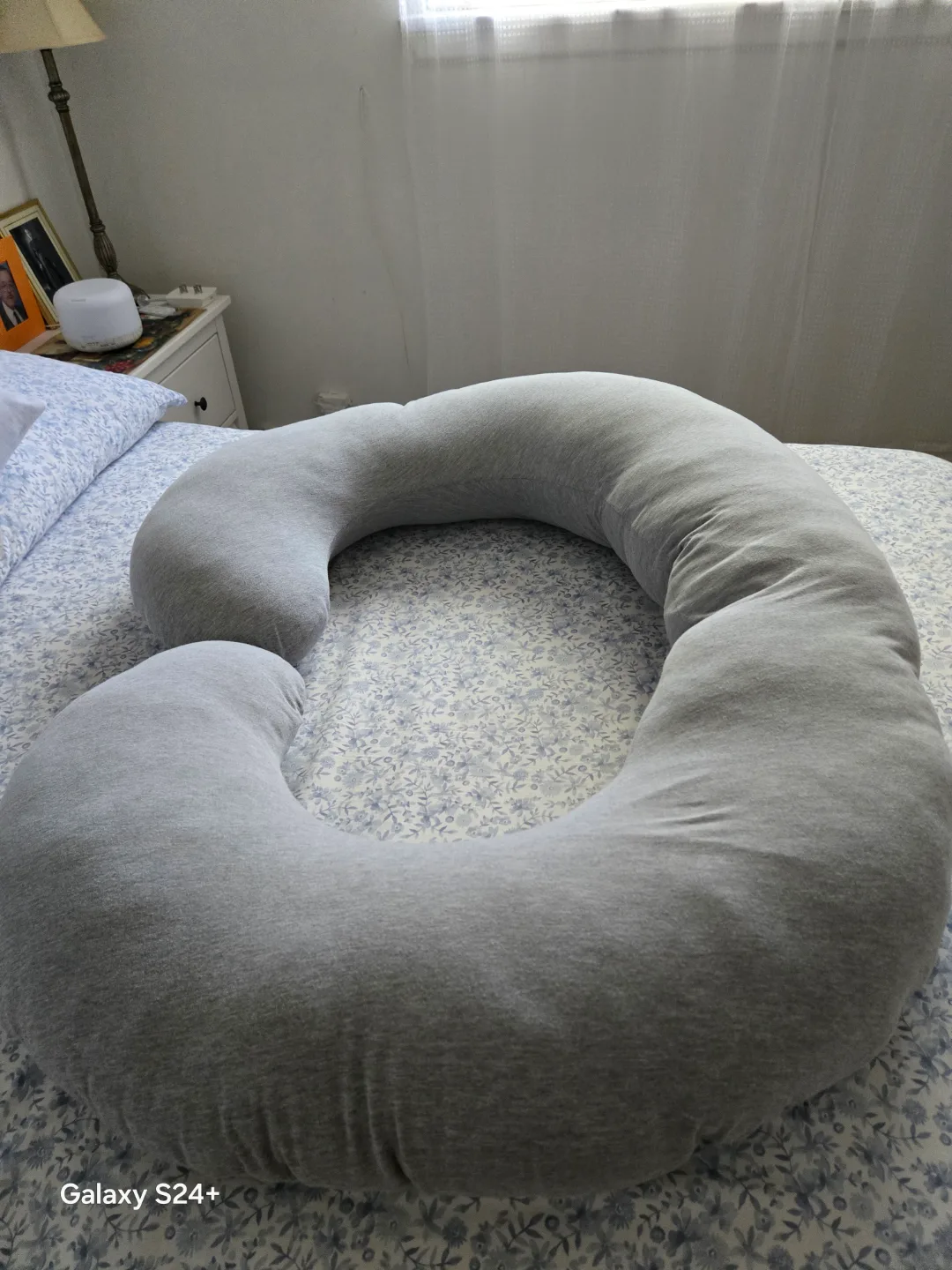 Pharmedoc Pregnancy Pillow - Grey image indicator(4)