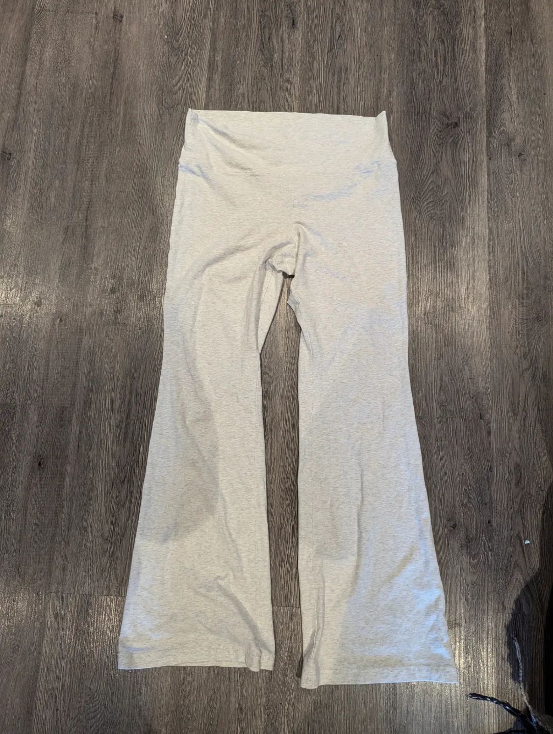 Tna® size XL light grey flare leggings thumbnail