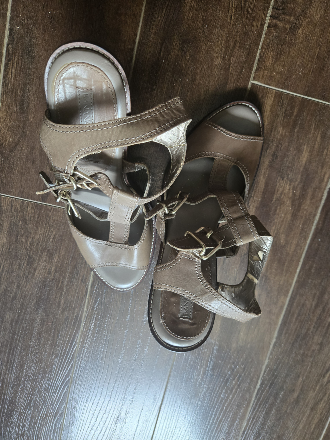 Banana Republic Brown Leather Sandals - Size 9 - photo 2