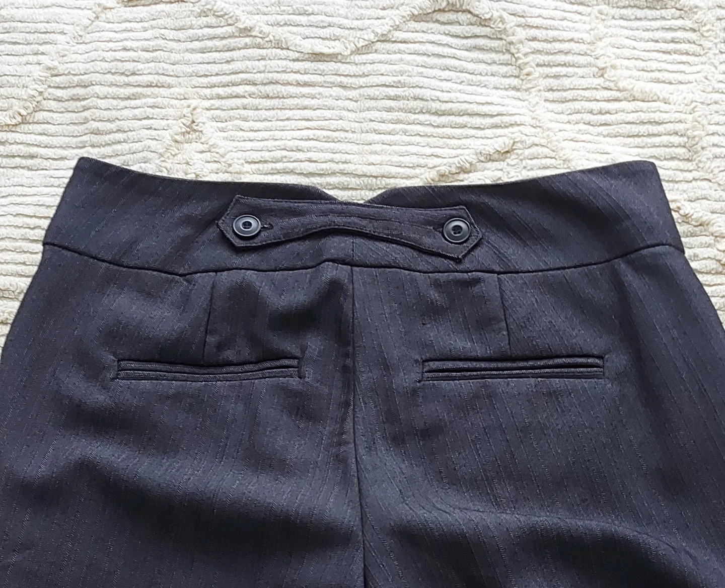 Women's dress pants, size 2=small image indicator(3)