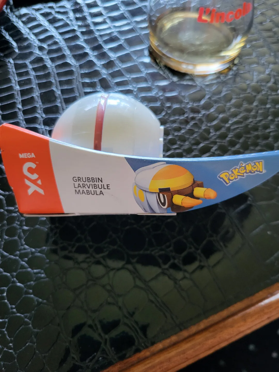 Mega Construx Series 3  Pokémon Grubbin Building Set image indicator(3)