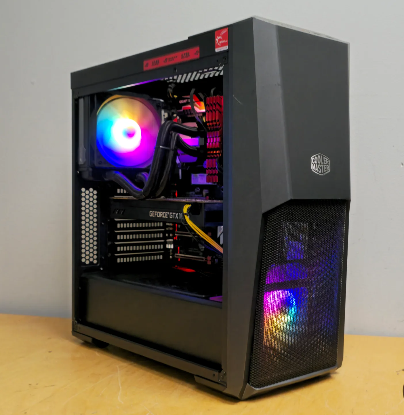 Gaming PC i5, 16GB, GTX 1070 8GB thumbnail