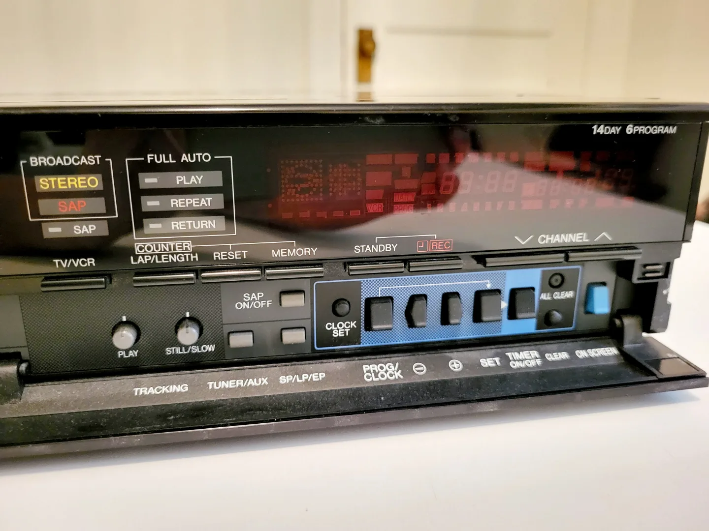 Sharp VHS Player Video Cassette Recorder - Made in Japan image indicator(5)